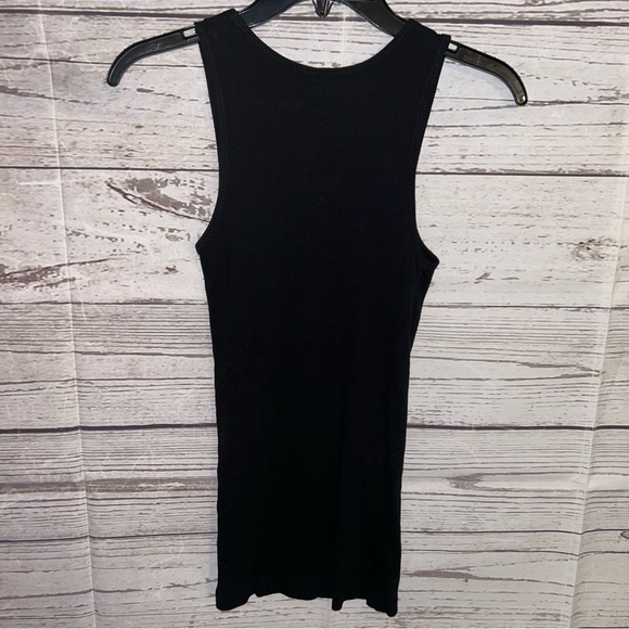 💙Bejeweled black tank top - Picture 3 of 3